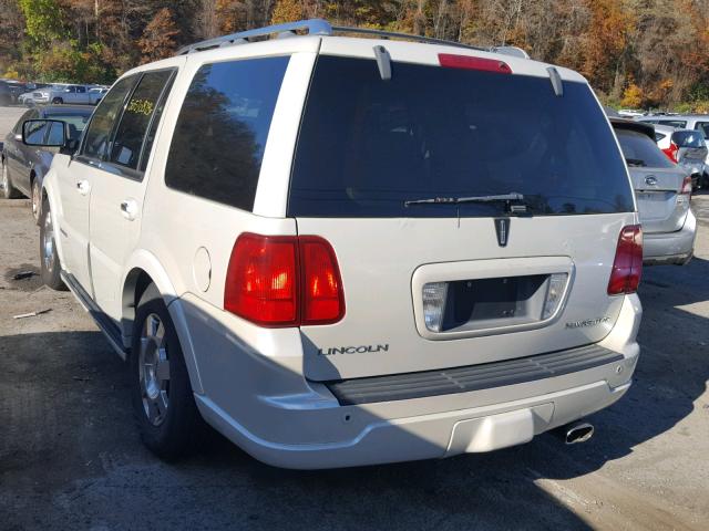 5LMFU28505LJ16758 - 2005 LINCOLN NAVIGATOR Ağ foto 3
