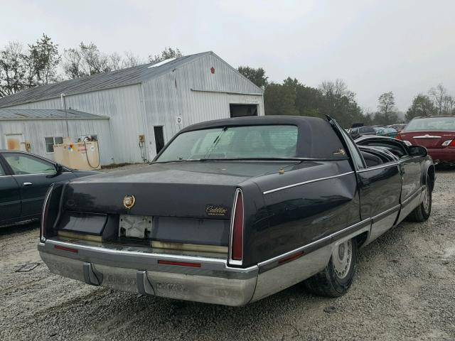 1G6DW52P5TR702938 - 1996 CADILLAC FLEETWOOD BLACK photo 4