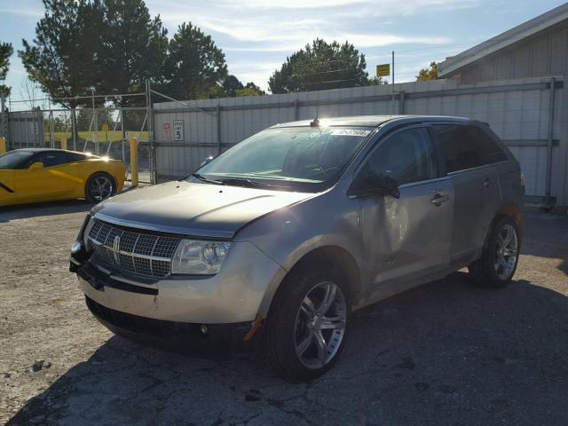 2LMDU88CX8BJ32194 - 2008 LINCOLN MKX GOLD photo 2