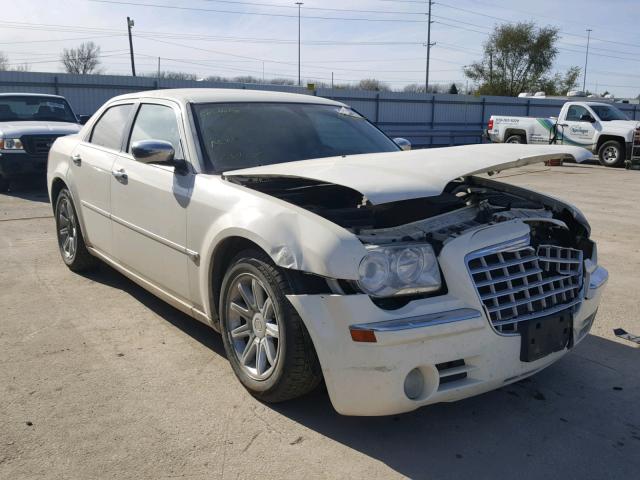 2C3LA63H36H536187 - 2006 CHRYSLER 300C WHITE photo 1