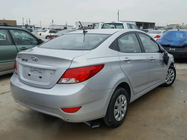 KMHCT4AE6GU017390 - 2016 HYUNDAI ACCENT SE SILVER photo 4