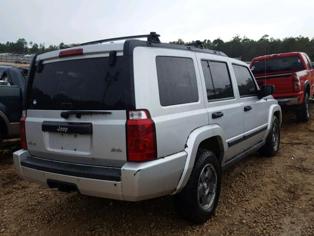 1J8HG48N96C167110 - 2006 JEEP COMMANDER SILVER photo 4