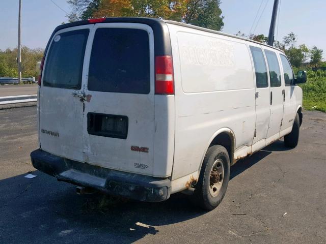 1GTHG39U831100965 - 2003 GMC SAVANA G35 WHITE photo 4