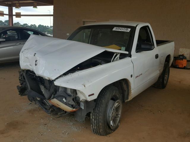 1B7FL26PXWS644135 - 1998 DODGE DAKOTA WHITE photo 2