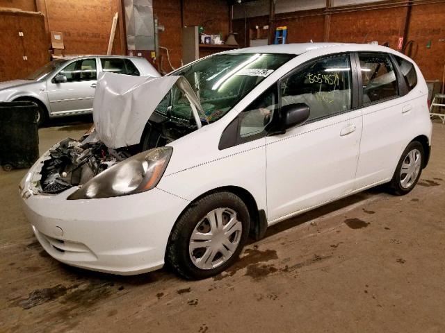 JHMGE8H29AS002712 - 2010 HONDA FIT WHITE photo 2