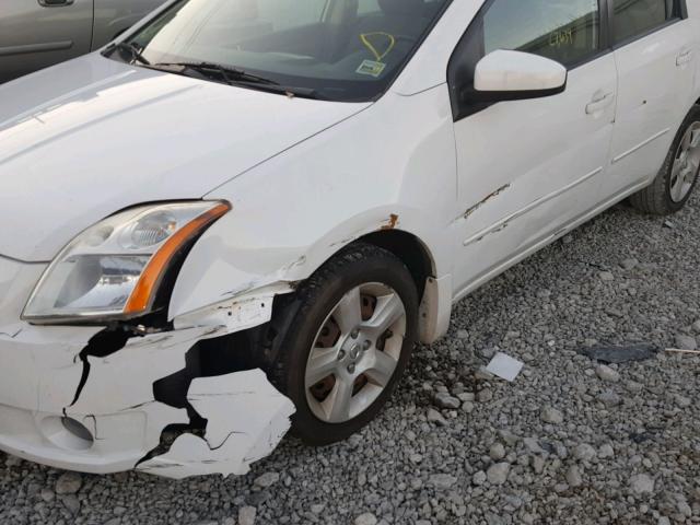 3N1AB61E78L748323 - 2008 NISSAN SENTRA 2.0 WHITE photo 9