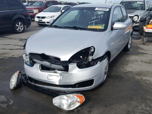 KMHCN36C68U070930 - 2008 HYUNDAI ACCENT SE GRAY photo 2