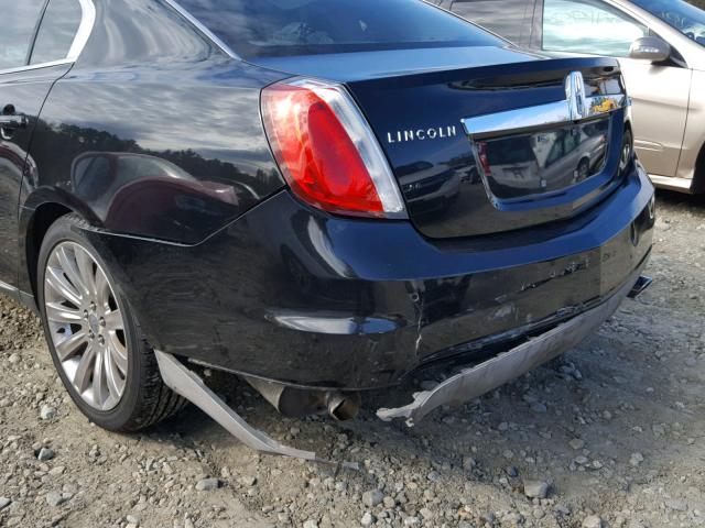 1LNHM93R99G621369 - 2009 LINCOLN MKS BLACK photo 9