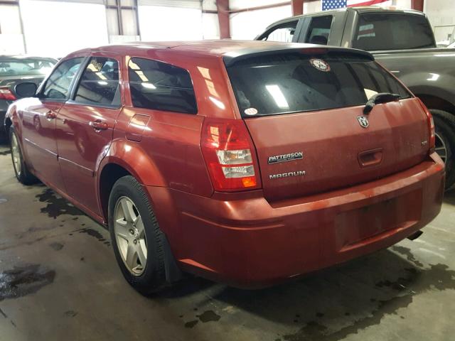 2D4FV48V55H535592 - 2005 DODGE MAGNUM SXT RED photo 3