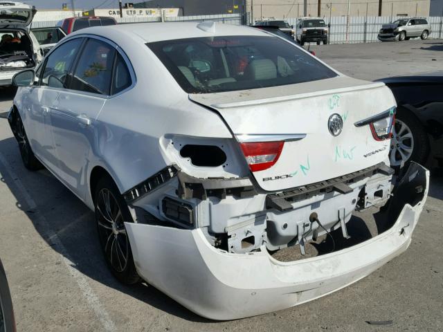 1G4PR5SK1H4104044 - 2017 BUICK VERANO SPO WHITE photo 3