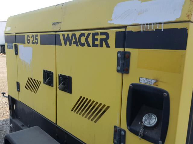 5AJGS1110XB000066 - 1999 WACK GENERATOR YELLOW photo 6