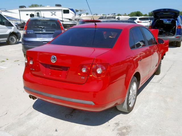 3VWHG71K07M136575 - 2007 VOLKSWAGEN JETTA 2.5 RED photo 4