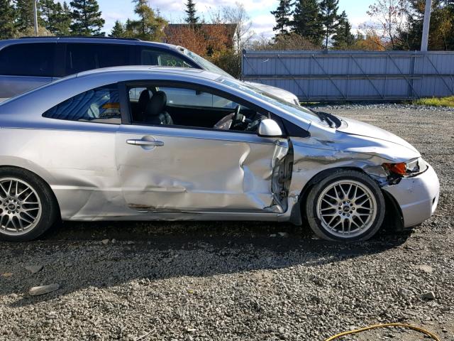 2HGFG12918H005840 - 2008 HONDA CIVIC EXL SILVER photo 9