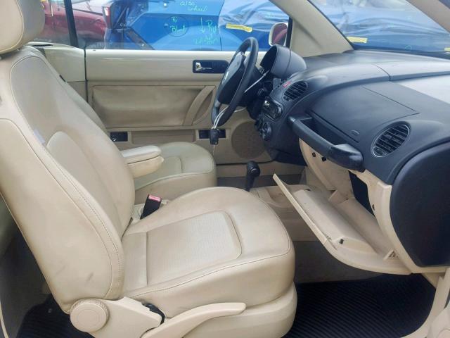 3VWRF31Y96M309965 - 2006 VOLKSWAGEN NEW BEETLE კრემისფერი ფოტო 5