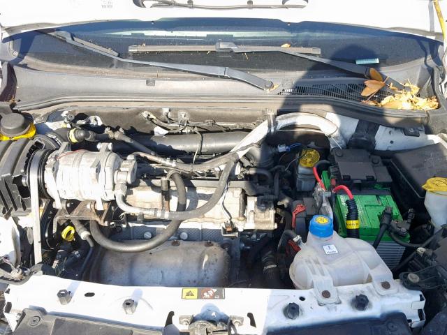 ZFBERFATXF6A47278 - 2015 RAM PROMASTER 白色 照片 7