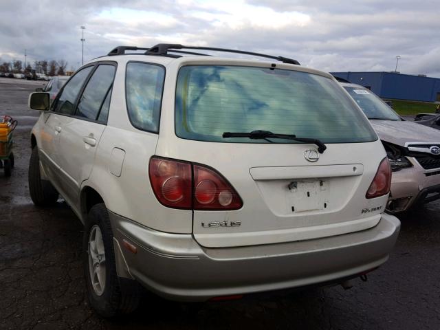 JT6GF10U5Y0064477 - 2000 LEXUS RX 300 WHITE photo 3