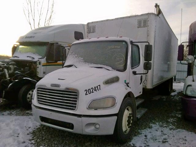 1FVACWCS87DY99032 - 2007 FREIGHTLINER M2 106 MED WHITE photo 2