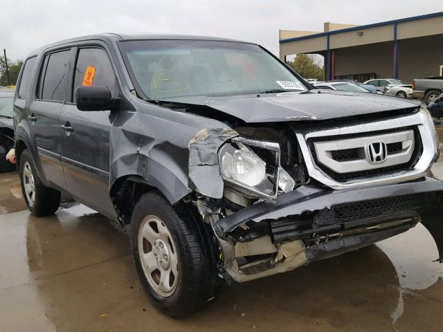 5FNYF3H21AB008412 - 2010 HONDA PILOT LX GRAY photo 1