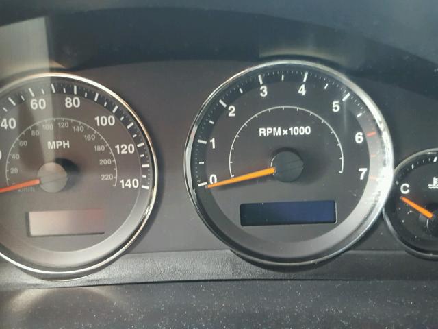 1J8HH48N86C203527 - 2006 JEEP COMMANDER SILVER photo 8