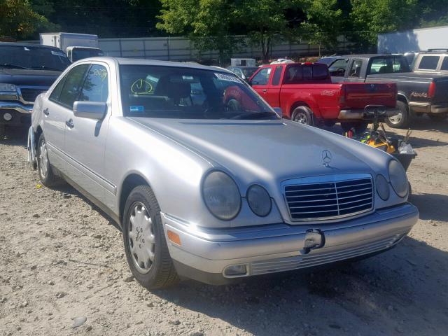 WDBJF65F2WA546206 - 1998 MERCEDES-BENZ E 320 SILVER photo 1