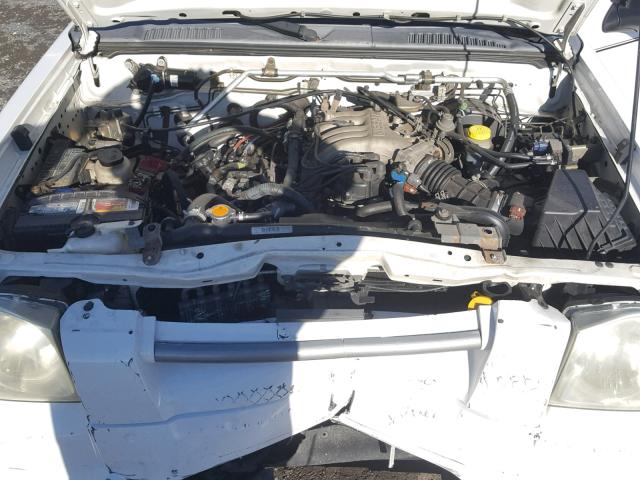 1N6ED29YX4C447502 - 2004 NISSAN FRONTIER C WHITE photo 7