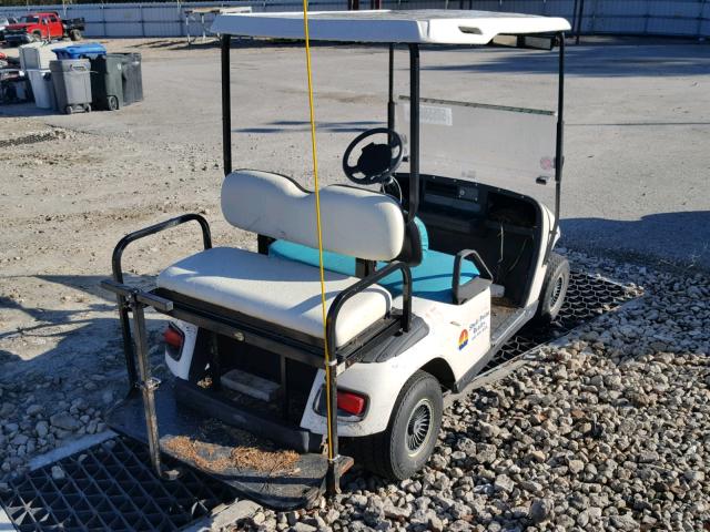 1449004 - 2000 EZGO GOLF CART WHITE photo 3