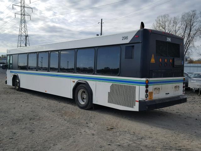 15GGD291761076739 - 2006 GILLIG TRANSIT BU WHITE photo 3