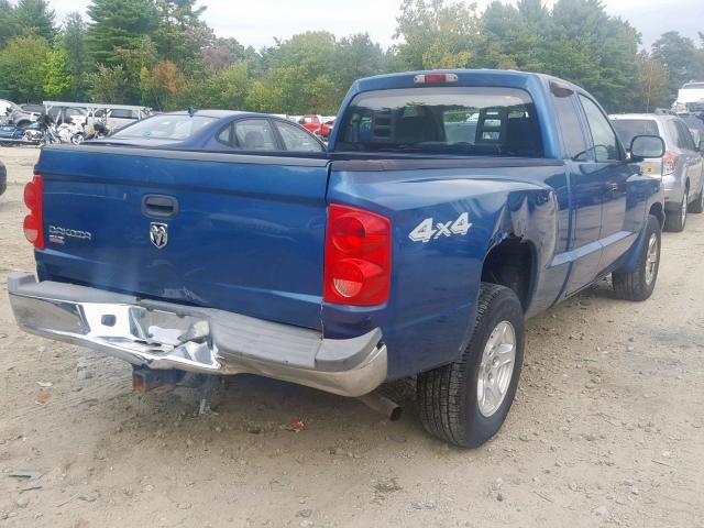 1D7HW42K06S603542 - 2006 DODGE DAKOTA SLT BLUE photo 4