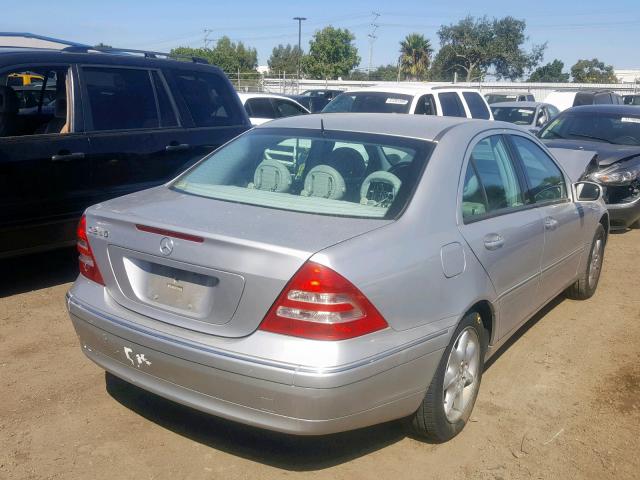 WDBRF61J42F276325 - 2002 MERCEDES-BENZ C 240 SILVER photo 4