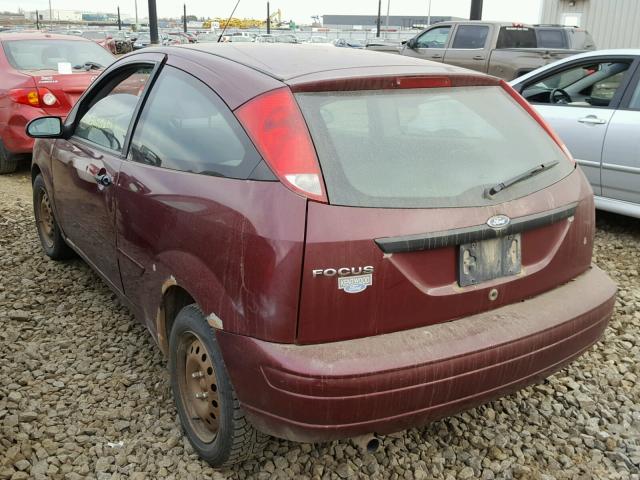 1FAFP31N27W265730 - 2007 FORD FOCUS ZX3 MAROON photo 3