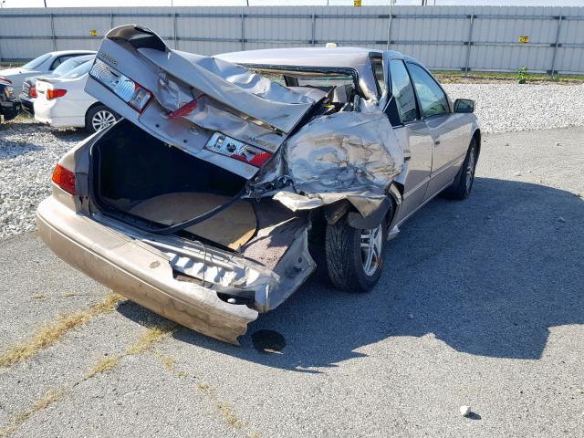 4T1BF22K3YU091136 - 2000 TOYOTA CAMRY LE TAN photo 4