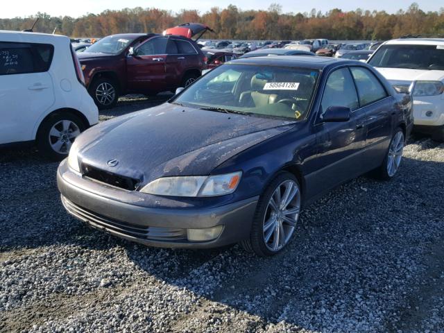 JT8BF22G8V0062667 - 1997 LEXUS ES 300 BLUE photo 2