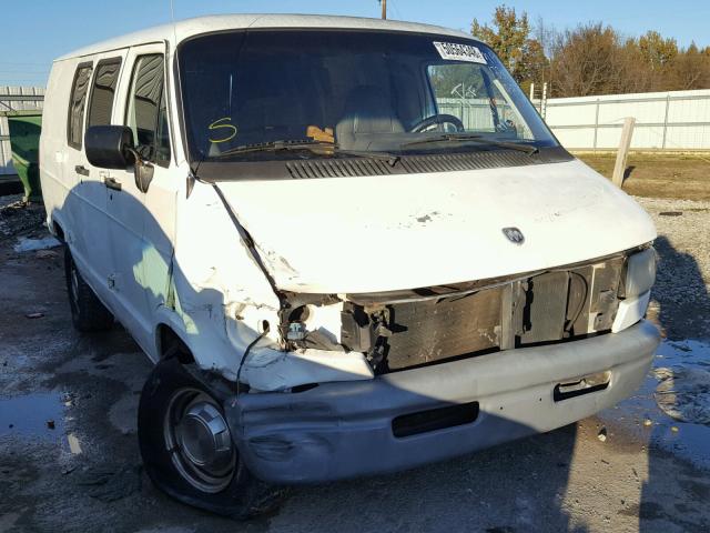 2B7HB11X9TK181018 - 1996 DODGE RAM VAN B1 WHITE photo 1