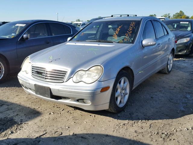 WDBRF61J74A559141 - 2004 MERCEDES-BENZ C 240 SILVER photo 2