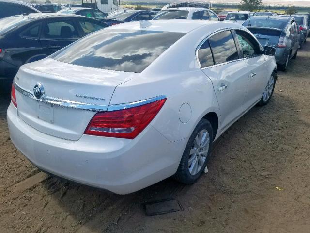 1G4GB5GR0FF289179 - 2015 BUICK LACROSSE WHITE photo 4