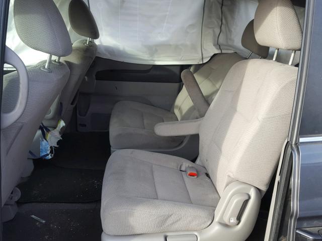 5FNRL5H22BB075580 - 2011 HONDA ODYSSEY LX GRAY photo 6