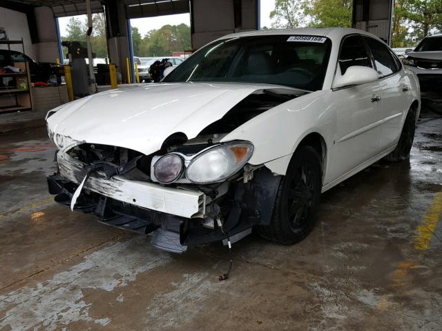 2G4WD552771174311 - 2007 BUICK LACROSSE C WHITE photo 2