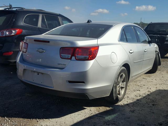 1G11B5SA5DF181982 - 2013 CHEVROLET MALIBU LS 银色 照片 4