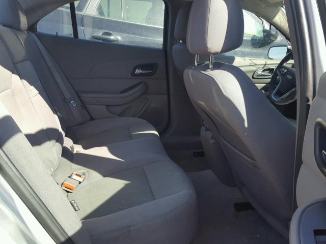 1G11B5SA5DF181982 - 2013 CHEVROLET MALIBU LS 银色 照片 6