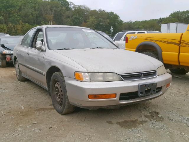 1HGCD5633TA194152 - 1996 HONDA ACCORD LX BEIGE photo 1