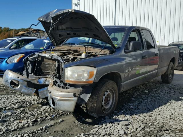 3D7KR28D06G233792 - 2006 DODGE RAM 2500 S GRAY photo 2