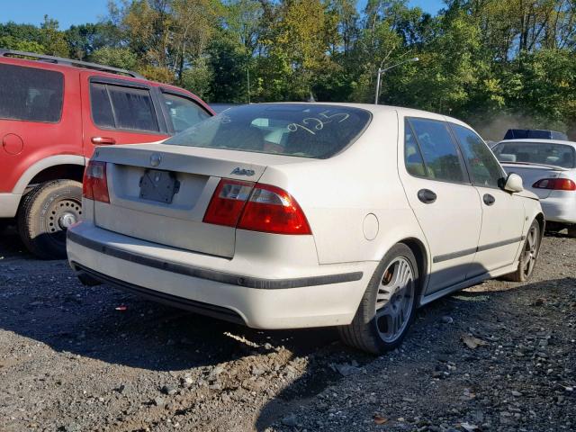 YS3EH49G143004688 - 2004 SAAB 9-5 AERO WHITE photo 4