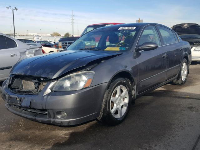 1N4BL11E45N468832 - 2005 NISSAN ALTIMA SE GRAY photo 2