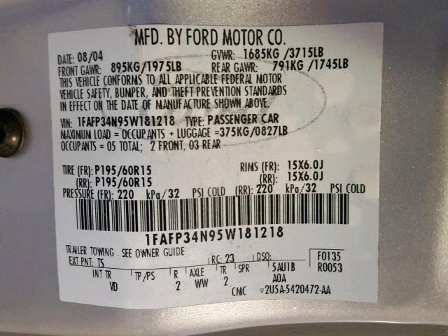 1FAFP34N95W181218 - 2005 FORD FOCUS ZX4 SILVER photo 10