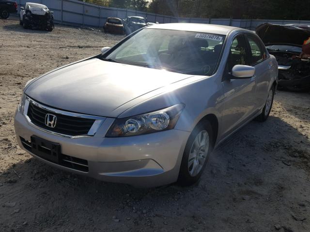 1HGCP2F44AA040397 - 2010 HONDA ACCORD LXP SILVER photo 2