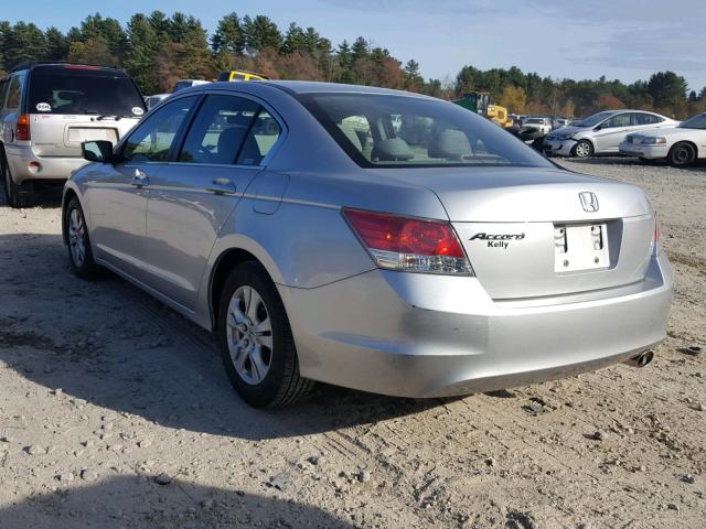 1HGCP2F44AA040397 - 2010 HONDA ACCORD LXP SILVER photo 3