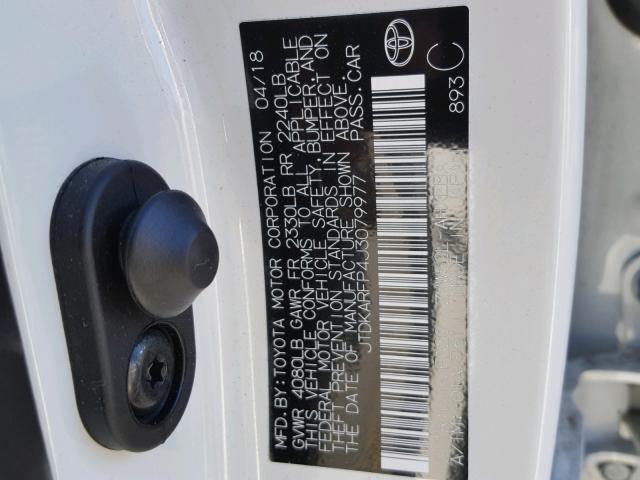 JTDKARFP4J3079977 - 2018 TOYOTA PRIUS PRIM 白色 照片 10