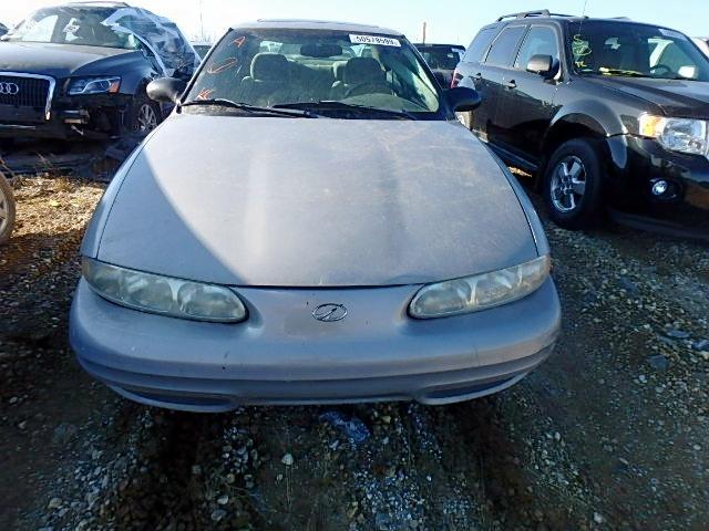 1G3NL52E3YC359887 - 2000 OLDSMOBILE ALERO GL SILVER photo 9