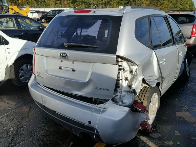 KNAFG526877067772 - 2007 KIA RONDO LX SILVER photo 4