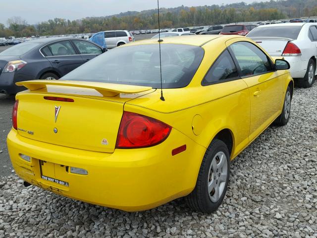 1G2AS18H297260861 - 2009 PONTIAC G5 YELLOW photo 4
